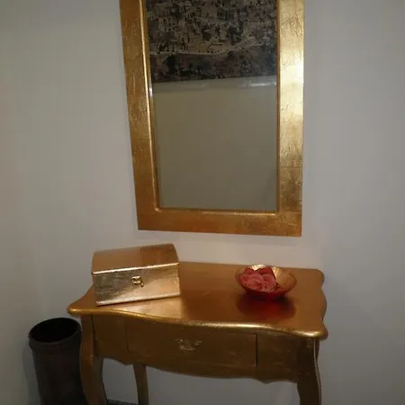 La Casa Tra Gli Olmi